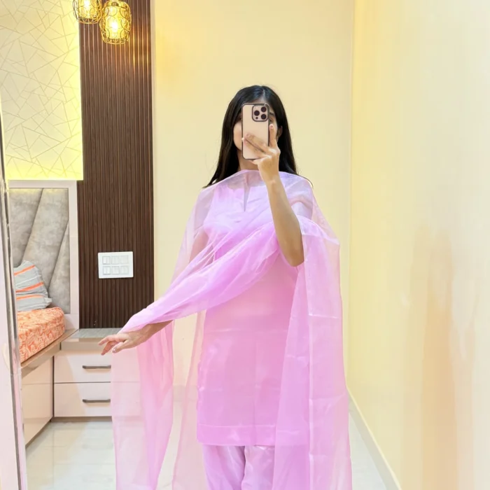 Pink kurta top with farshi salwar
