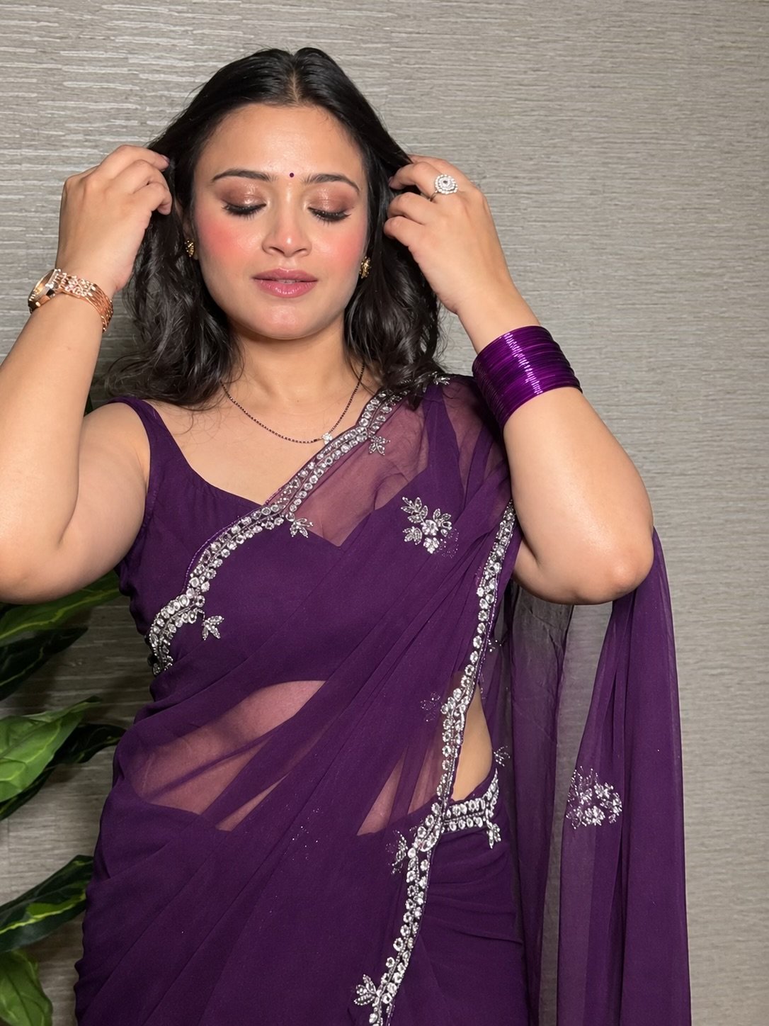 Purple Mirror Embellished Saree With Blouse - Image 3